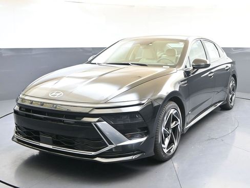 New 2026 Hyundai Sonata SEL image 1
