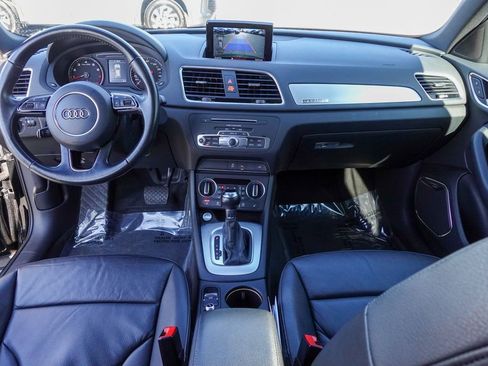 Used 2018 Audi Q3 2.0T Premium Plus w/ Premium Plus Package image 25