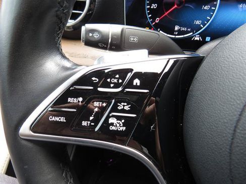 Used 2022 Mercedes-Benz E 350 4MATIC Sedan image 11