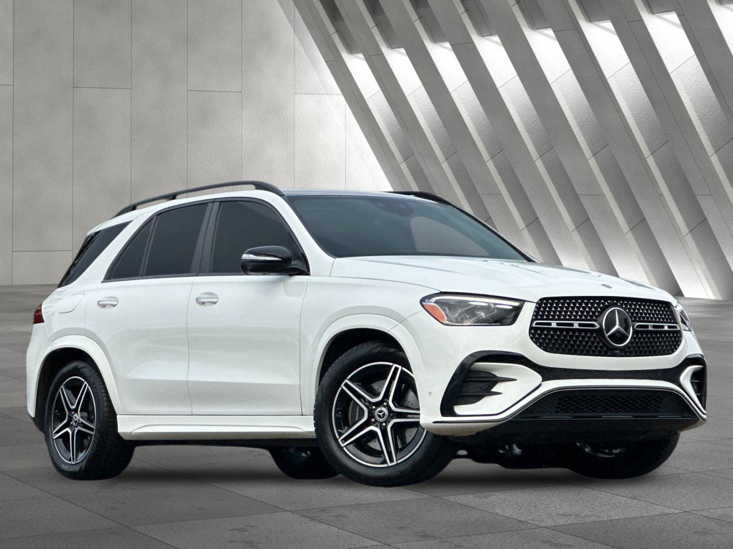 Certified 2024 Mercedes-Benz GLE 350 4MATIC image 2
