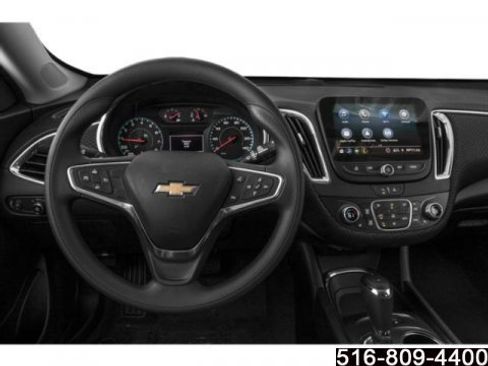 Used 2019 Chevrolet Malibu RS image 11