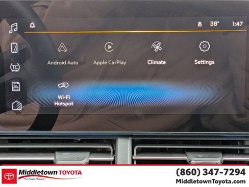 Used 2024 Chevrolet Trax RS w/ Driver Confidence Package image 22