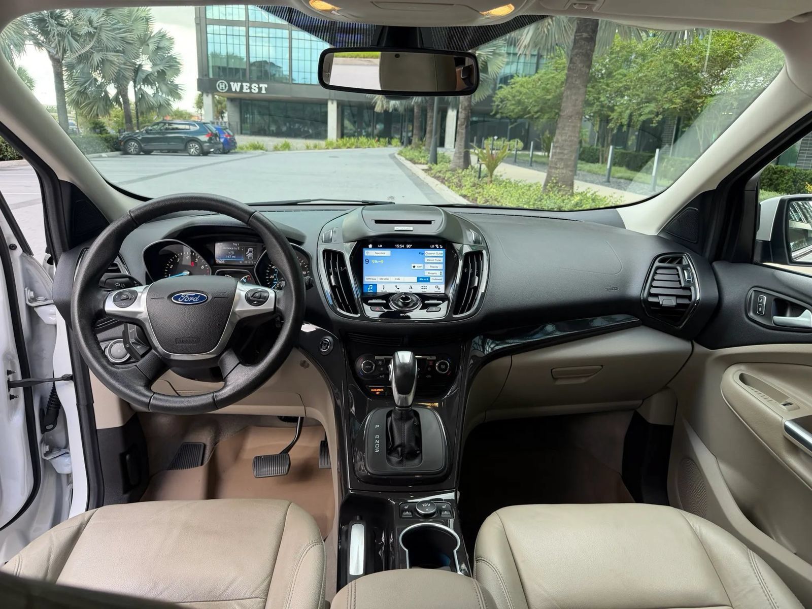 Used 2016 Ford Escape Titanium FWD image 12