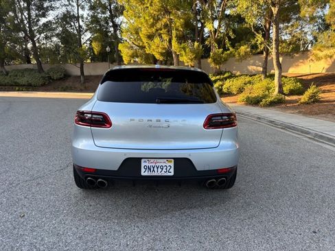 Used 2016 Porsche Macan S image 4