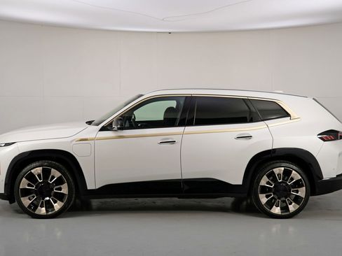 Used 2024 BMW XM image 55