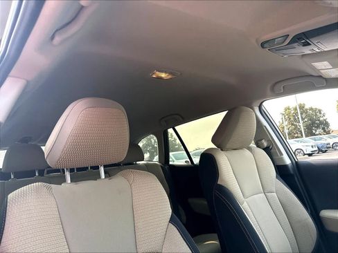 Used 2021 Subaru Outback Premium AWD/4WD image 27