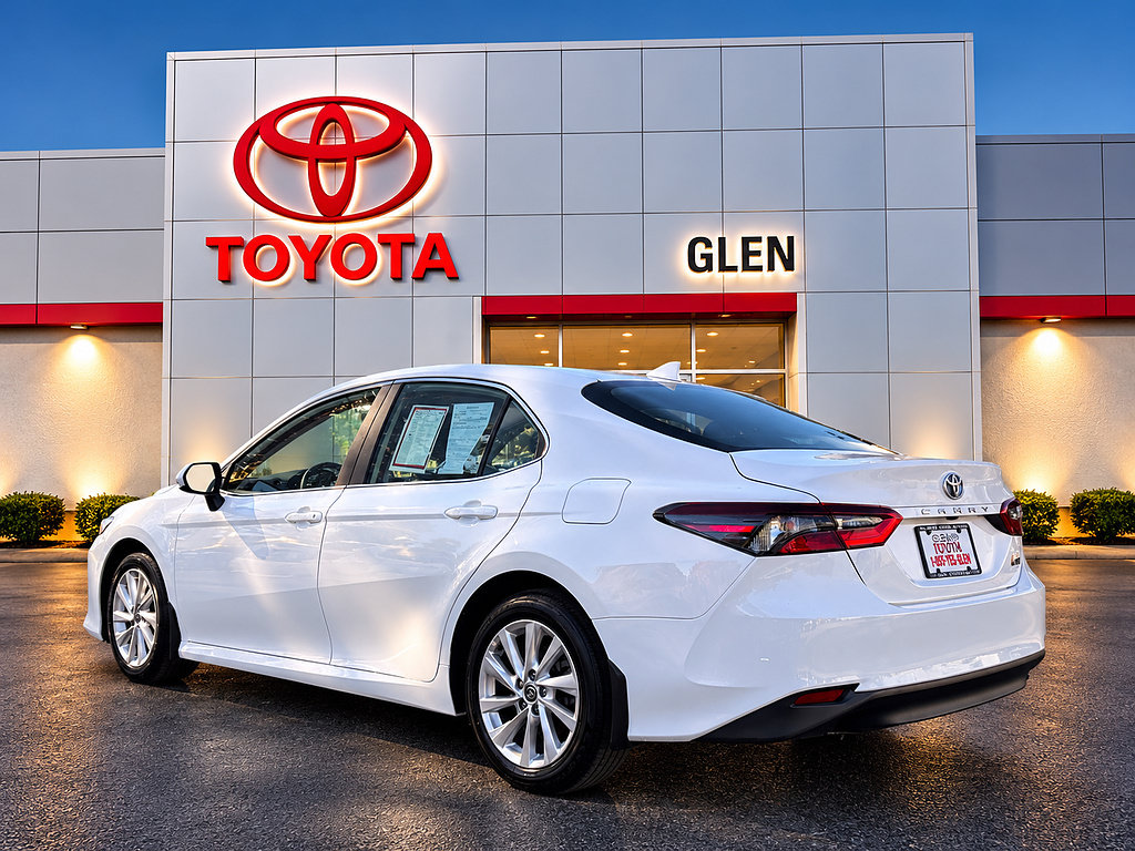 Certified 2024 Toyota Camry LE FWD image 5