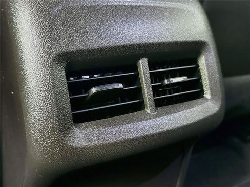 Used 2024 Chevrolet Equinox RS AWD/4WD image 25