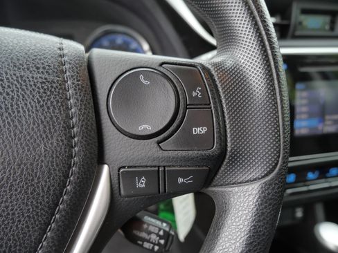 Certified 2019 Toyota Corolla LE FWD image 29