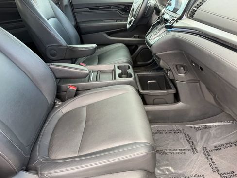 Used 2022 Honda Odyssey Touring image 13