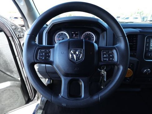Used 2020 RAM 1500 Express w/ Express Value Package AWD/4WD image 11
