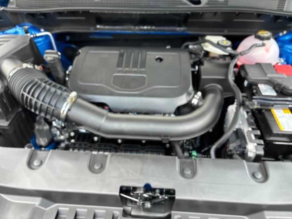 New 2026 Chevrolet Blazer LT w/ Convenience Package FWD image 34
