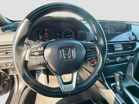 Used 2022 Honda Accord Sport image 12