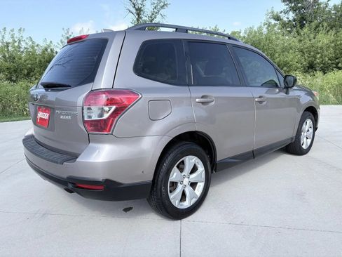 Used 2016 Subaru Forester 2.5i w/ Alloy Wheel Package AWD/4WD image 7