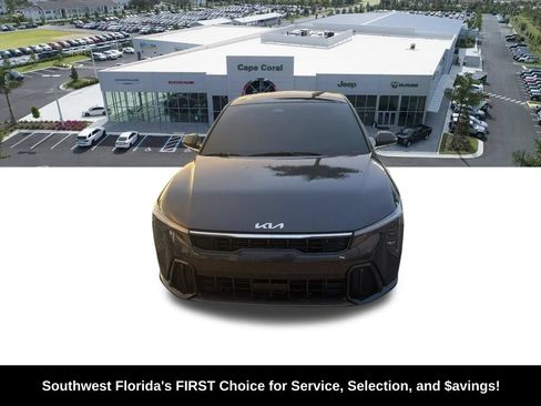 Used 2025 Kia K4 GT-Line w/ GT-Line Premium Package FWD image 2