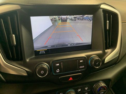 Used 2021 GMC Terrain SLE w/ Driver Convenience Package image 5