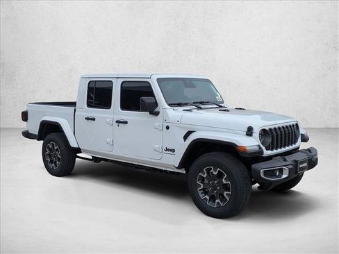 New 2026 Jeep Gladiator Sport AWD/4WD image 6