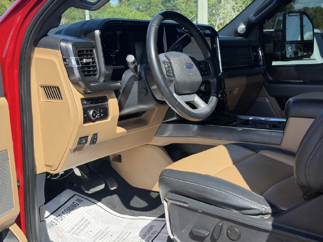 Used 2024 Ford F250 Lariat w/ Lariat Ultimate Package AWD/4WD image 13