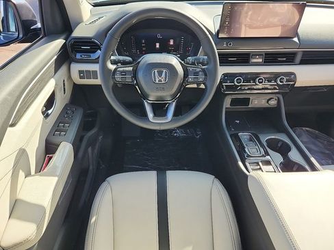 New 2026 Honda Pilot Touring image 11
