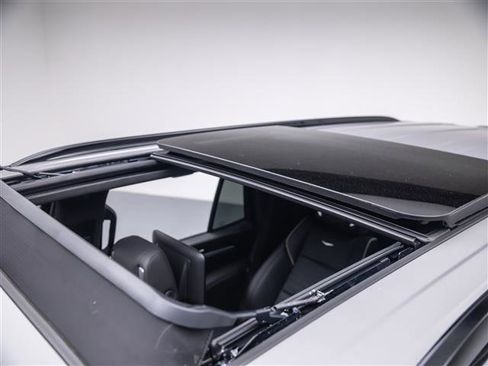 Used 2026 Cadillac Escalade V image 14