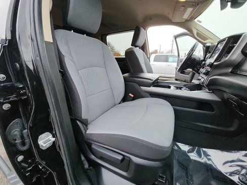 Certified 2020 RAM 3500 Big Horn w/ Level 2 Equipment Group image 24