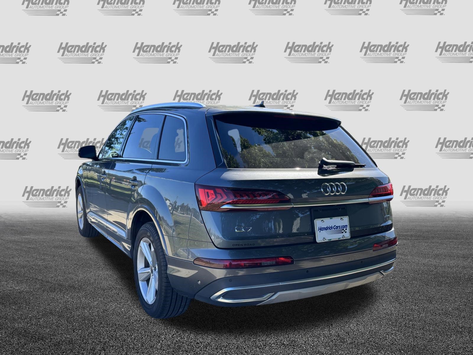 Used 2023 Audi Q7 2.0T Premium Plus w/ Premium Plus Package AWD/4WD image 8
