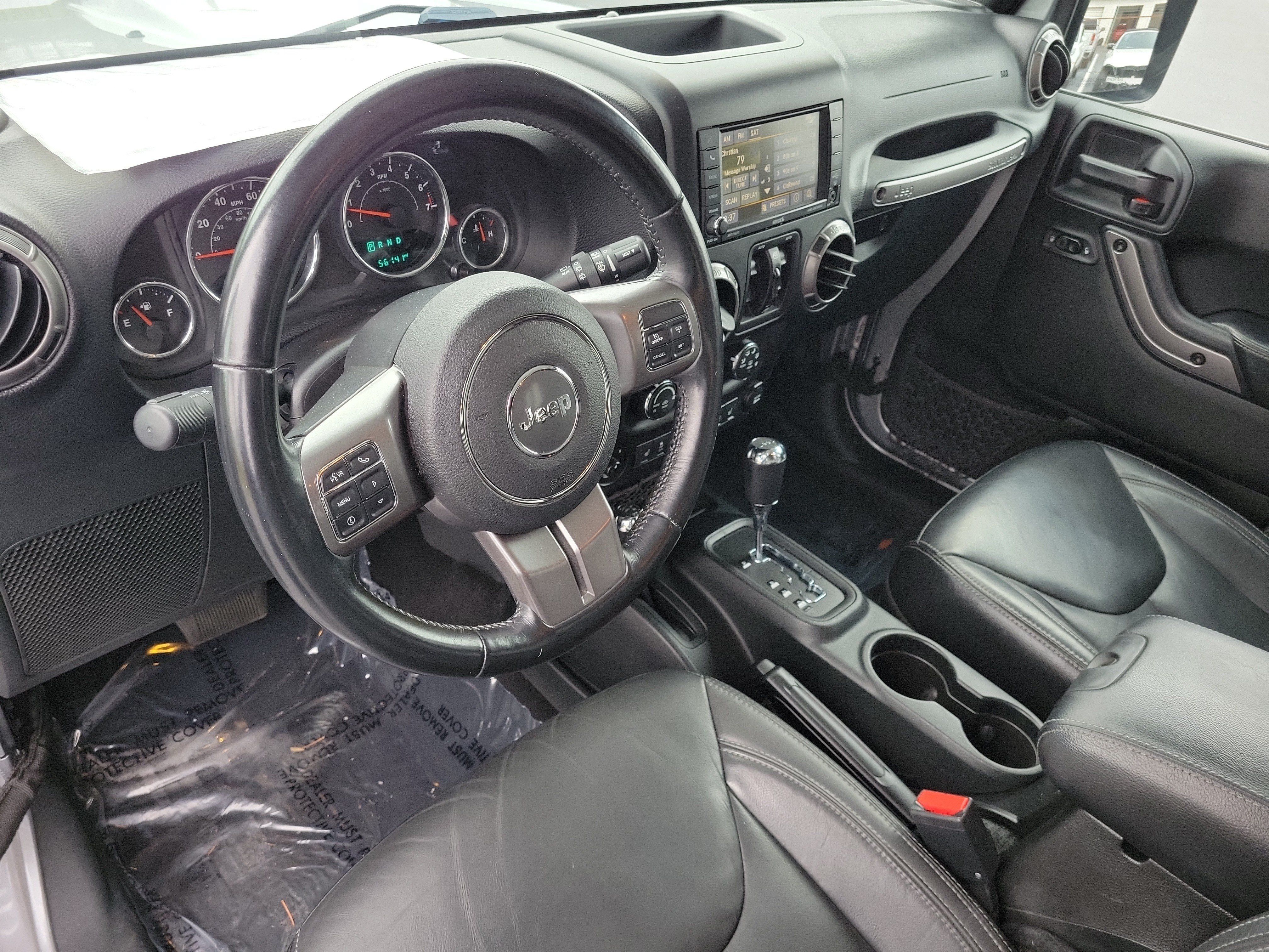 Used 2018 Jeep Wrangler Unlimited Sahara AWD/4WD image 18