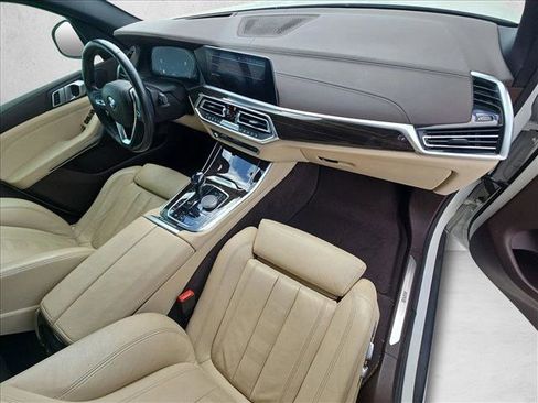 Used 2019 BMW X5 xDrive40i w/ Premium Package image 22