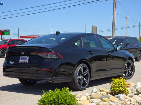 New 2026 Honda Accord Sport image 18
