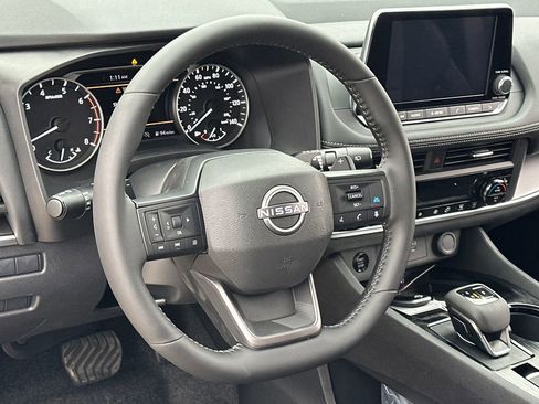 New 2026 Nissan Rogue SV w/ Cold Weather Package AWD/4WD image 10