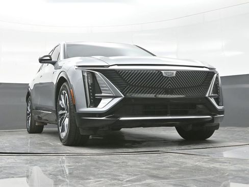 Certified 2024 Cadillac Lyriq Sport w/ LPO, Floor Liner Package image 16