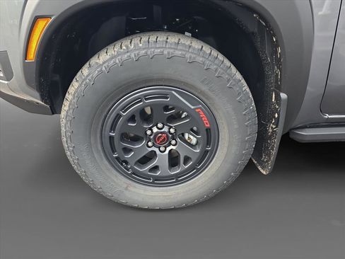 New 2026 Nissan Frontier PRO-4X image 9