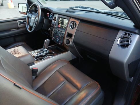 Used 2017 Ford Expedition King Ranch image 30