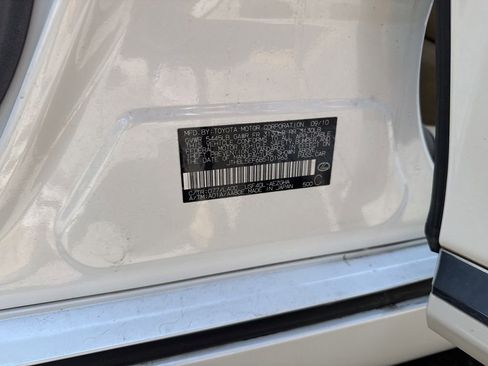 Used 2011 Lexus LS 460 w/ Luxury Value Edition RWD image 30