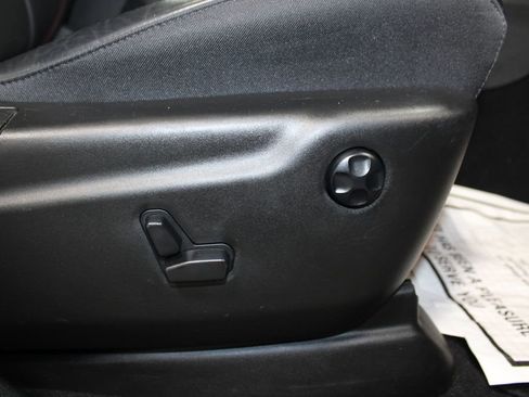 Used 2024 Dodge Durango GT image 37