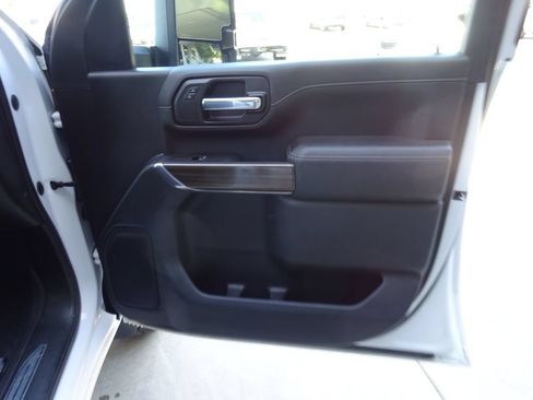 Used 2020 Chevrolet Silverado 2500 LT w/ All Star Edition AWD/4WD image 30