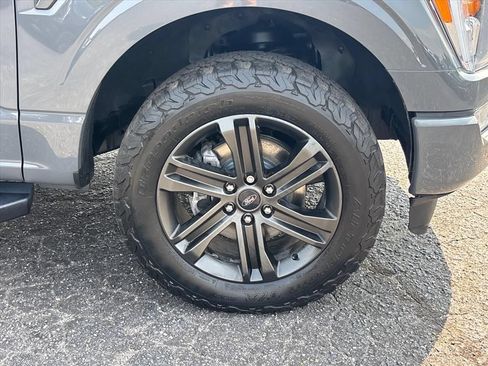 Used 2021 Ford F150 XLT w/ Equipment Group 302A High AWD/4WD image 9