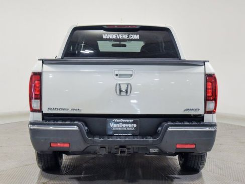 Used 2017 Honda Ridgeline RTL image 10