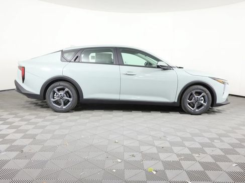 Certified 2026 Kia K4 FWD image 4