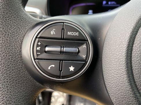 Used 2024 Kia Soul LX w/ Option Group 015 image 16