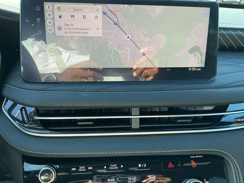 Certified 2026 INFINITI QX60 Autograph w/ Dark Cargo Package image 11