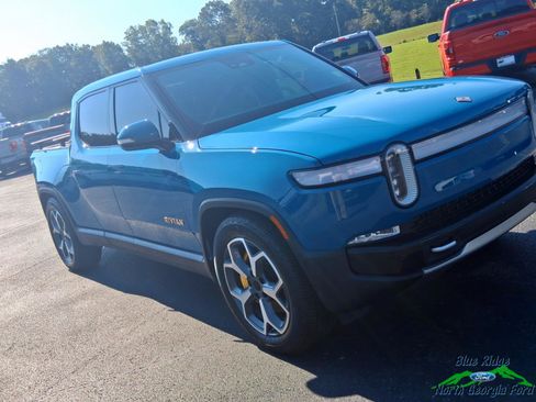 Used 2022 Rivian R1T Adventure image 24