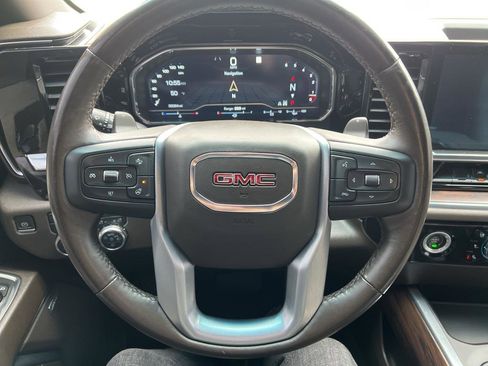 Used 2022 GMC Sierra 1500 SLT w/ SLT Convenience Package image 24