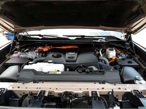 Used 2025 Toyota Sequoia TRD Pro AWD/4WD image 53