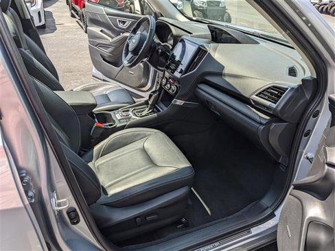 Used 2021 Subaru Forester Touring image 21