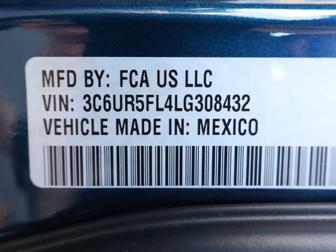 Used 2020 RAM 2500 Laramie AWD/4WD image 47