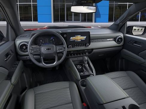New 2026 Chevrolet Colorado ZR2 w/ Technology Package AWD/4WD image 15
