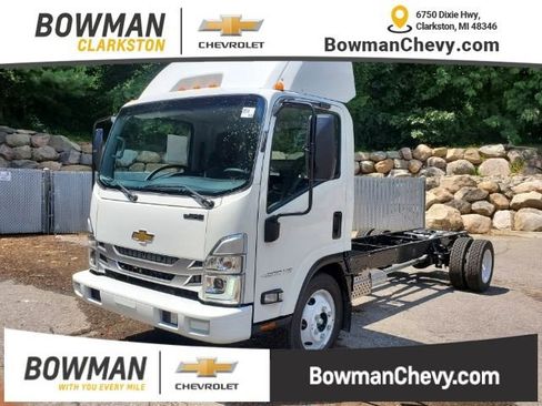 New 2025 Chevrolet Low Cab Forward image 1