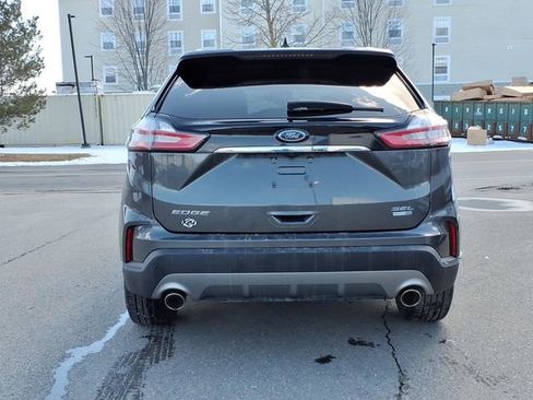 Used 2020 Ford Edge SEL w/ Convenience Package image 6