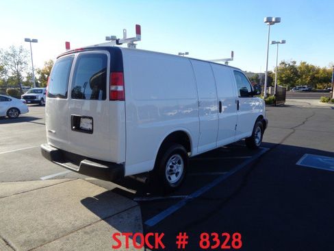 Used 2017 Chevrolet Express 2500 image 8